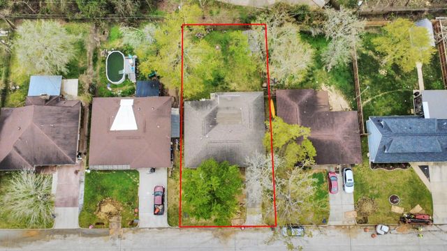 2806 Oak Drive, Dickinson, TX 77539