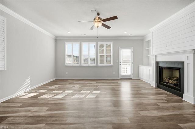 427 Life Tree TRL, Chesapeake, VA 23323