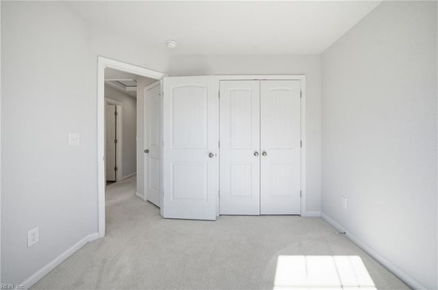 427 Life Tree TRL, Chesapeake, VA 23323