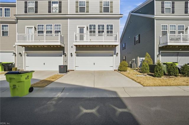427 Life Tree TRL, Chesapeake, VA 23323