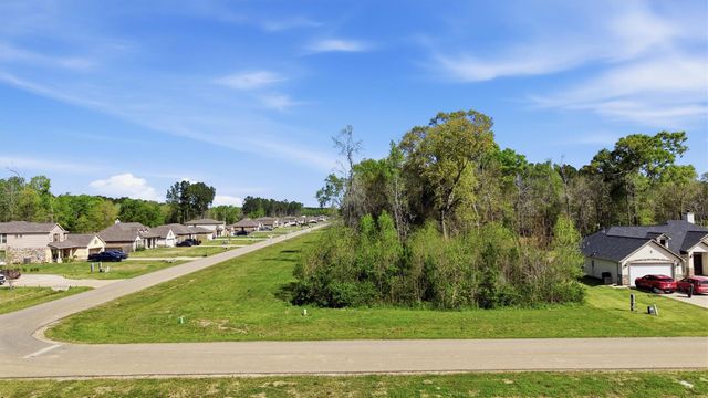 310 Road 6615, Dayton, TX 77535