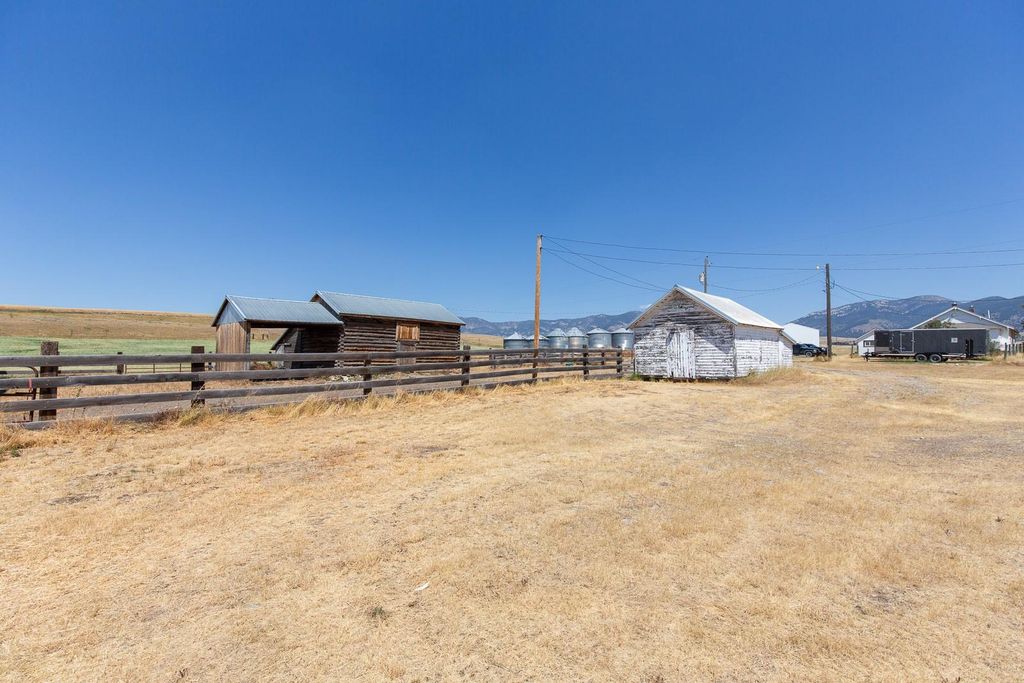 13920 Theisen Road, Belgrade, MT 59714 photo 96