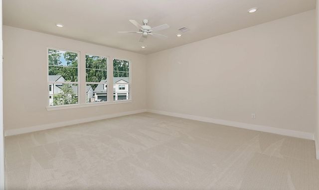 38 Honeycomb Ridge Place, The Woodlands, TX 77380