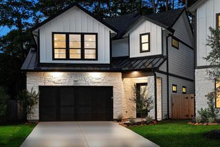 38 Honeycomb Ridge Place, The Woodlands, TX 77380