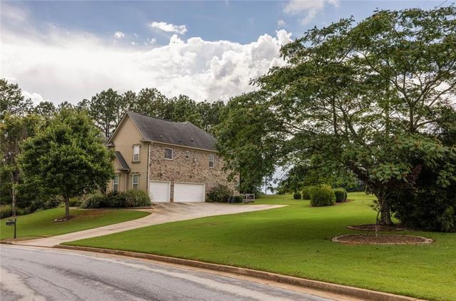 2520 Westchester Way SE, Conyers, GA 30013