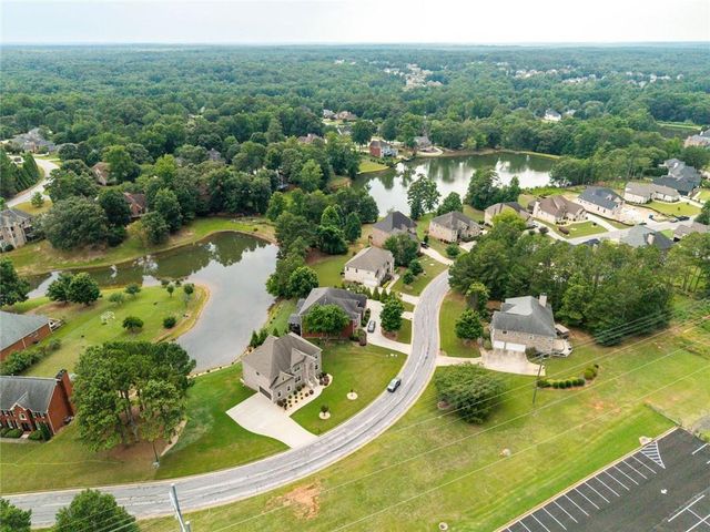 2520 Westchester Way SE, Conyers, GA 30013