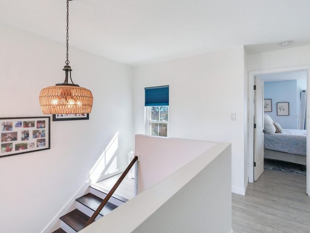 410 140TH AVENUE E, Madeira Beach, FL 33708