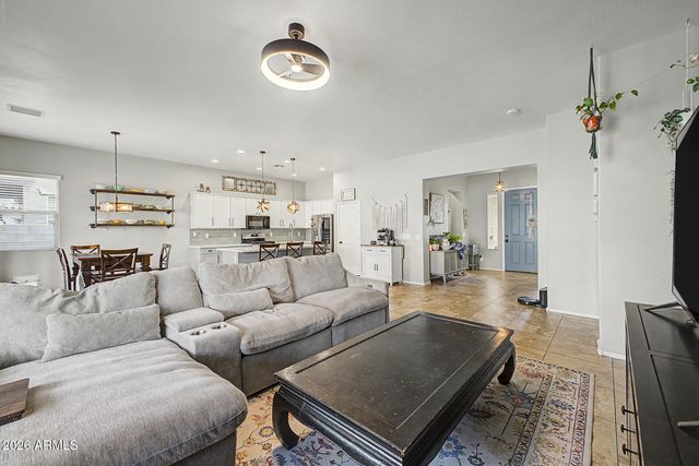 16384 W CORTEZ Street, Surprise, AZ 85388