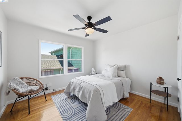 10517 Voltaire Ave, Oakland, CA 94603