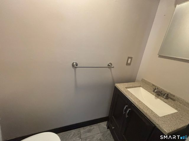 39 Horton Hill Road 6G, Naugatuck, CT 06770