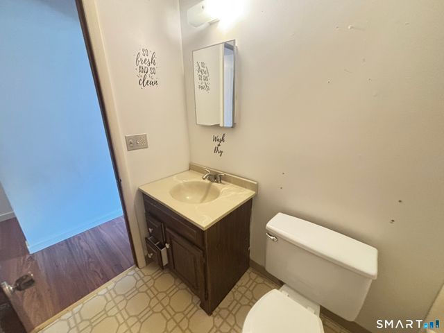39 Horton Hill Road 6G, Naugatuck, CT 06770