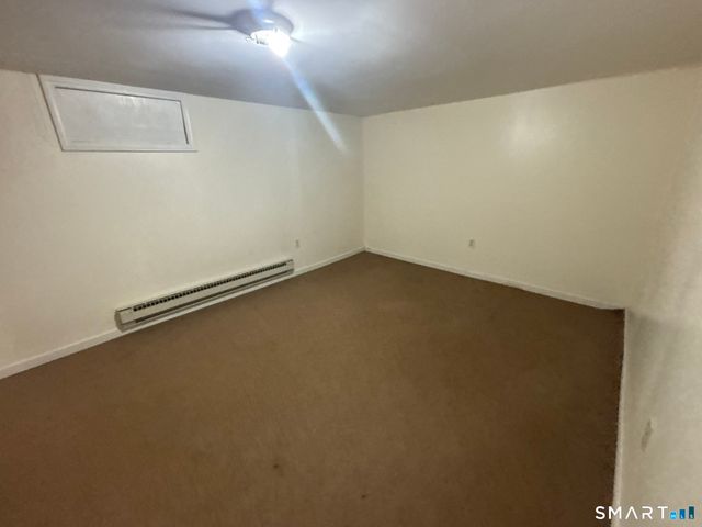 39 Horton Hill Road 6G, Naugatuck, CT 06770