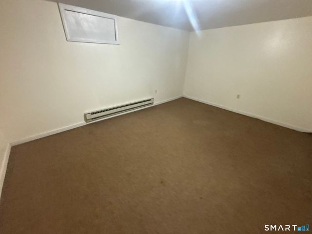 39 Horton Hill Road 6G, Naugatuck, CT 06770