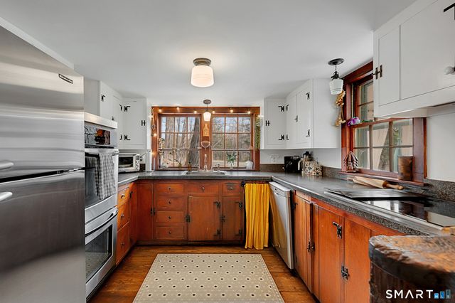 242 Bacon Pond Road, Woodbury, CT 06798