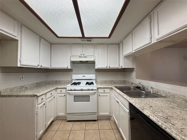 12307 DEER FALLS DR, Austin, TX 78664