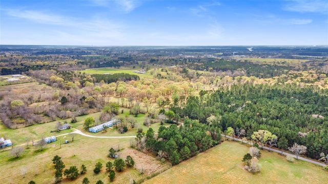 9192 State Highway 75 S, New Waverly, TX 77358