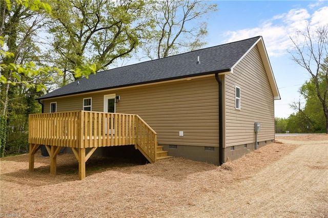 108 Unity Street, Thomasville, NC 27360