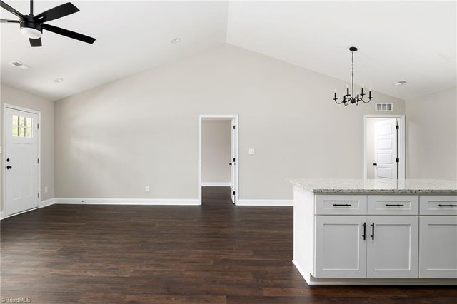 108 Unity Street, Thomasville, NC 27360