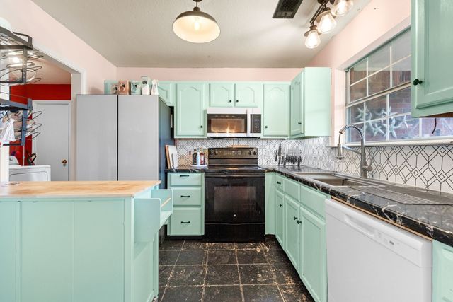 4869 Fm 6, Caddo Mills, TX 75135