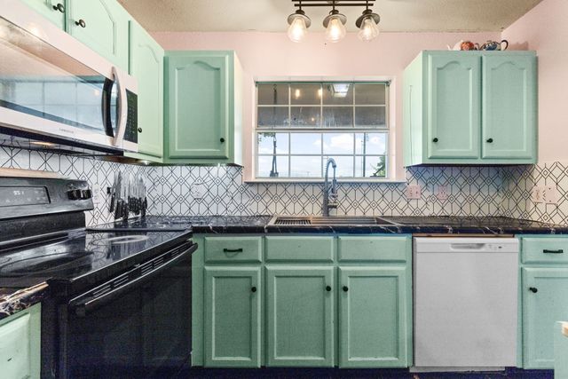 4869 Fm 6, Caddo Mills, TX 75135
