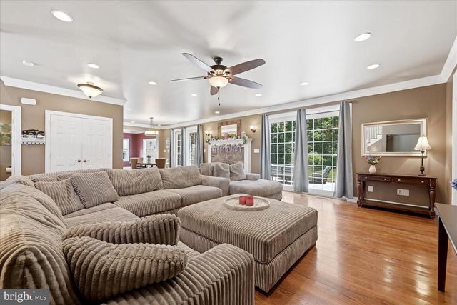 59 HOWARDS LN, Boyce, VA 22620