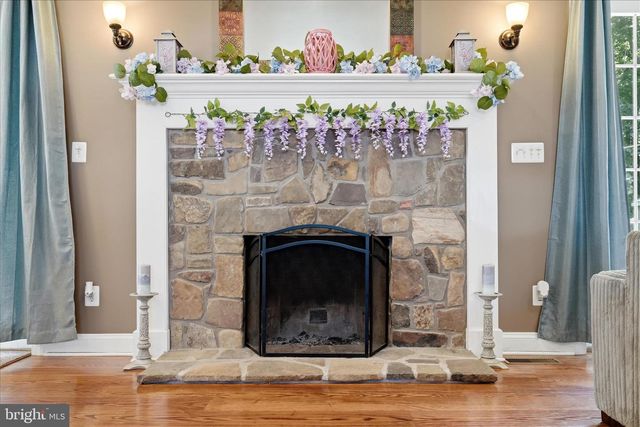 59 HOWARDS LN, Boyce, VA 22620