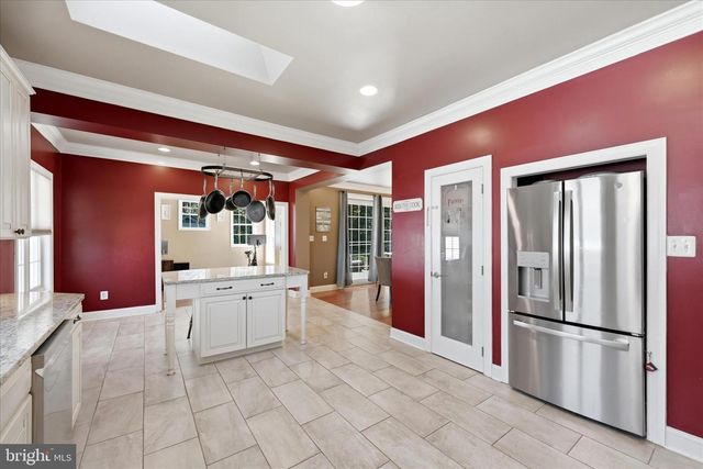 59 HOWARDS LN, Boyce, VA 22620