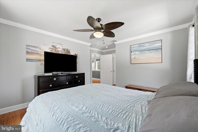 59 HOWARDS LN, Boyce, VA 22620