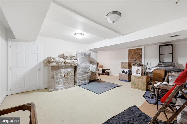 59 HOWARDS LN, Boyce, VA 22620