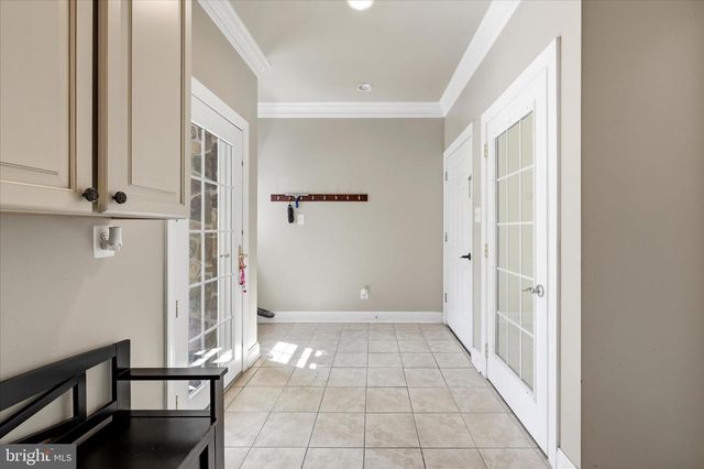59 HOWARDS LN, Boyce, VA 22620