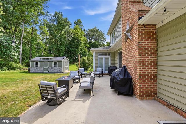 59 HOWARDS LN, Boyce, VA 22620