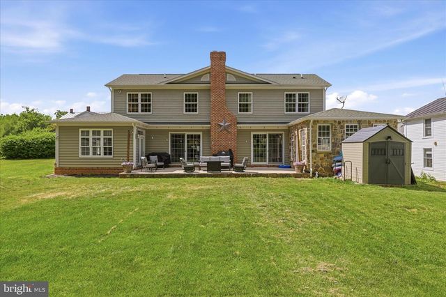 59 HOWARDS LN, Boyce, VA 22620