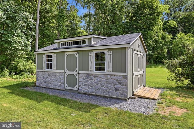 59 HOWARDS LN, Boyce, VA 22620
