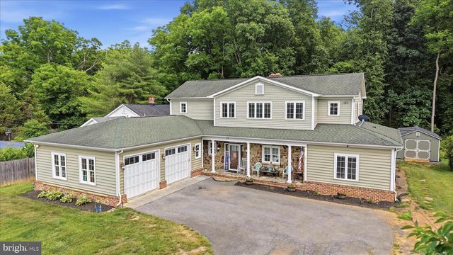 59 HOWARDS LN, Boyce, VA 22620