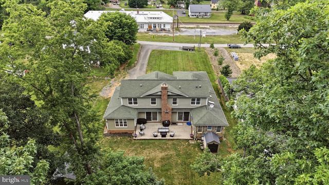 59 HOWARDS LN, Boyce, VA 22620
