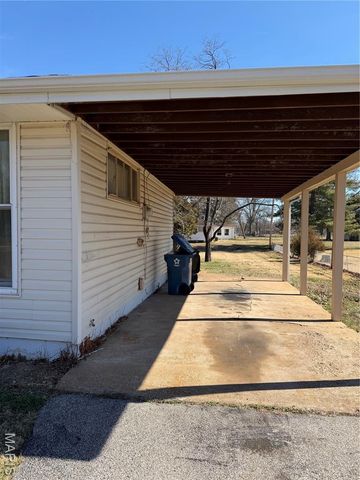 149 Hutchinson Road, Ellisville, MO 63011