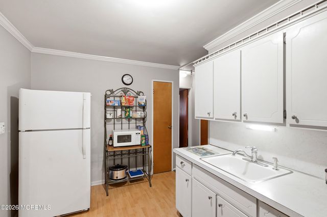 5 Sparrow Street D, Manchester, NJ 08759