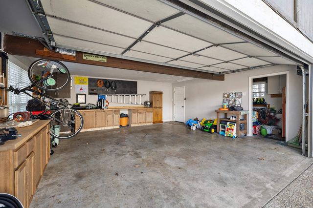 2304 Breckenridge Drive, Little Rock, AR 72227