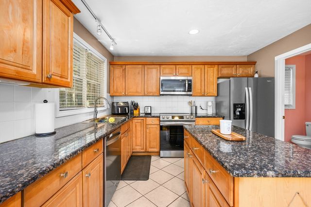 173 Main St., Mashpee, MA 02649