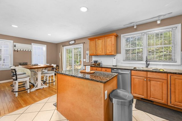 173 Main St., Mashpee, MA 02649