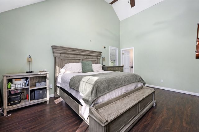 173 Main St., Mashpee, MA 02649