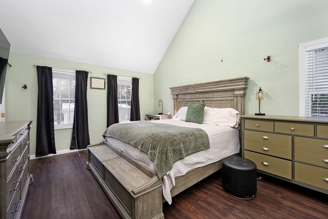 173 Main St., Mashpee, MA 02649