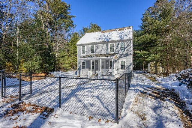 173 Main St., Mashpee, MA 02649