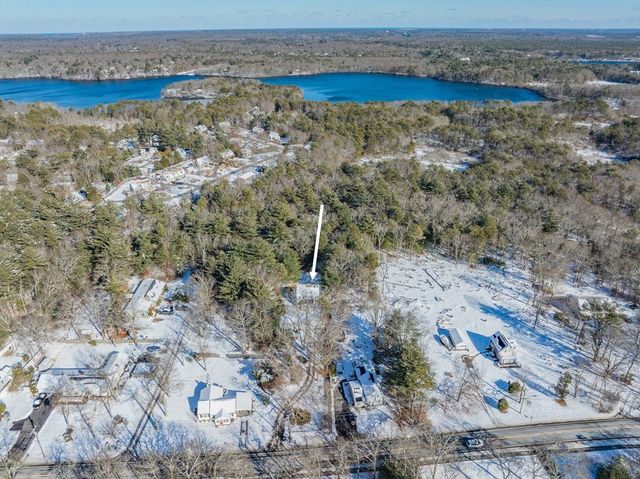 173 Main St., Mashpee, MA 02649