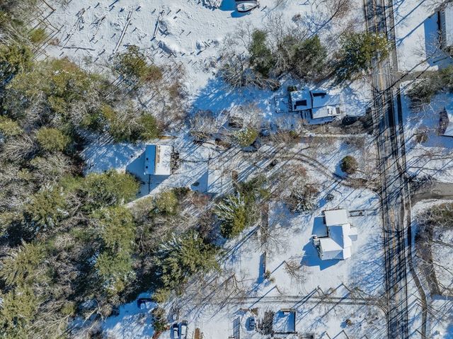 173 Main St., Mashpee, MA 02649