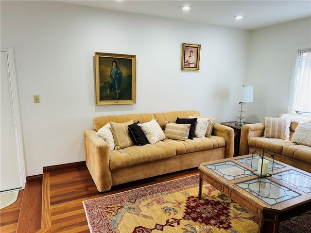87 Rivo Alto Canal, Long Beach, CA 90803