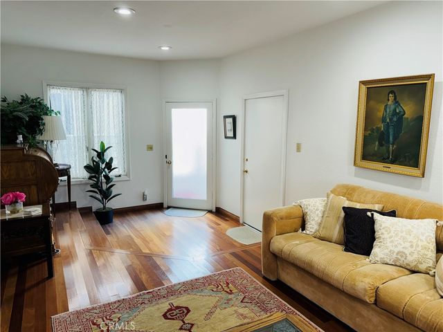 87 Rivo Alto Canal, Long Beach, CA 90803