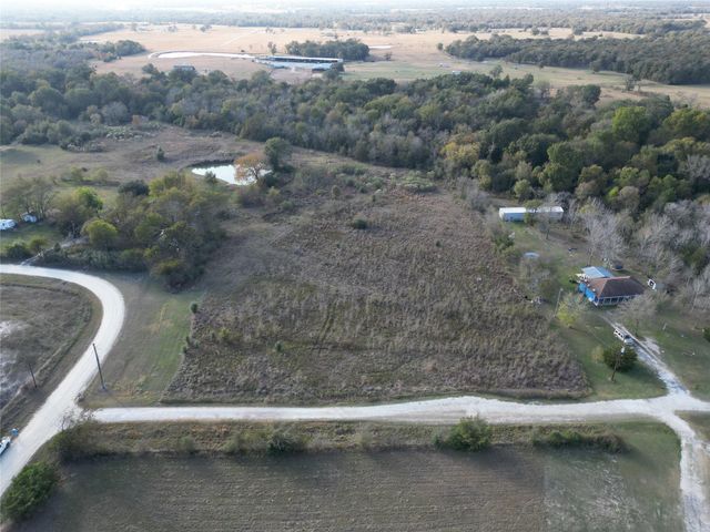 10.25 Acres Mustang Loop, Madisonville, TX 77864
