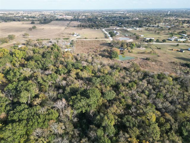 10.25 Acres Mustang Loop, Madisonville, TX 77864