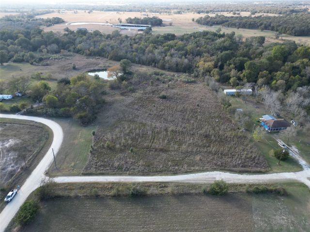 10.25 Acres Mustang Loop, Madisonville, TX 77864